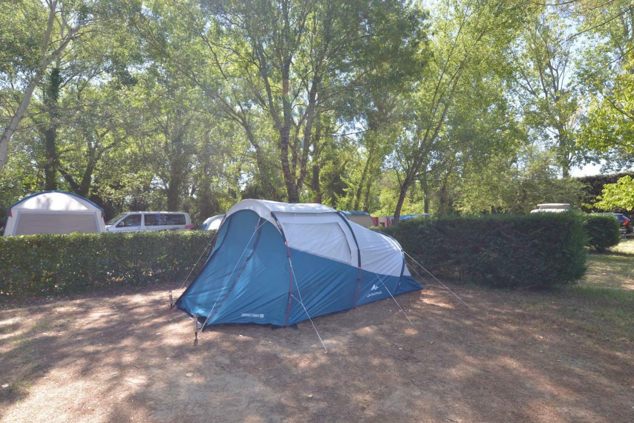 La Combe Camping *